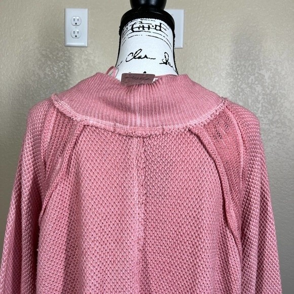 We The Free women Pink sweater waffle knit long sleeve sweater size M boho - Picture 9 of 12
